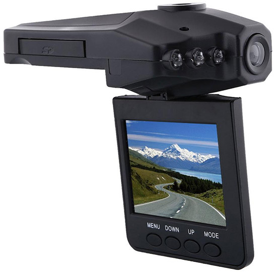 Telecamera per auto HD DVR + scheda 4gb