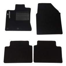 tappetini auto due clip compatibili per qashqai serie 1 sagomati in moquette con logo ricamato tappetini auto due clip compatibili per qashqai serie 1 sagomati in moquette con logo ricamato